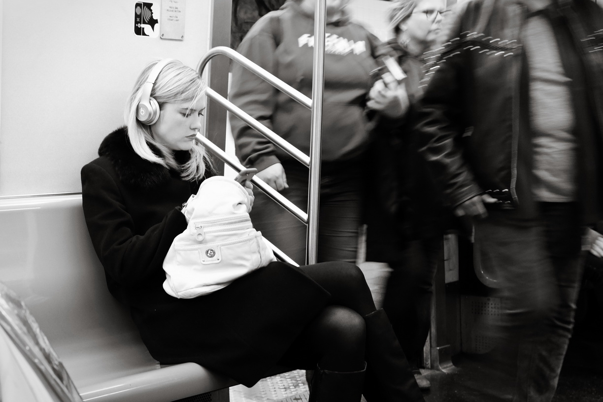 New York City. Subway. Focus!